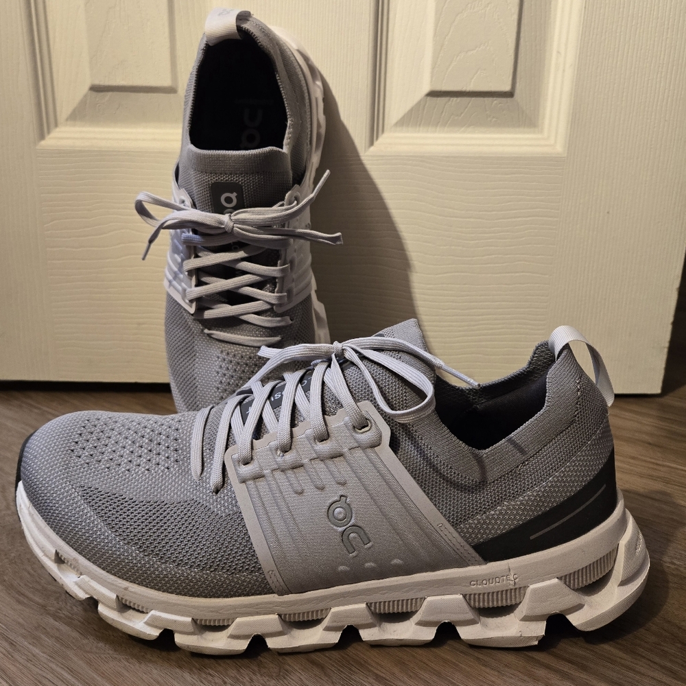 On Cloudswift 3 Running Men's Light Gray Athletic Shoes